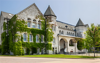 加拿大女王大学在职研究生