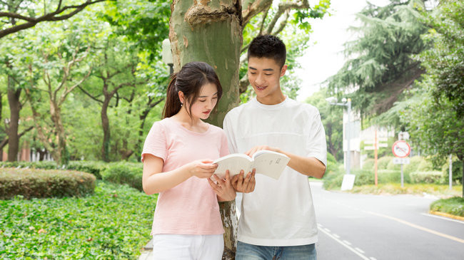 宪法与行政法学在职研究生招生院校有哪些