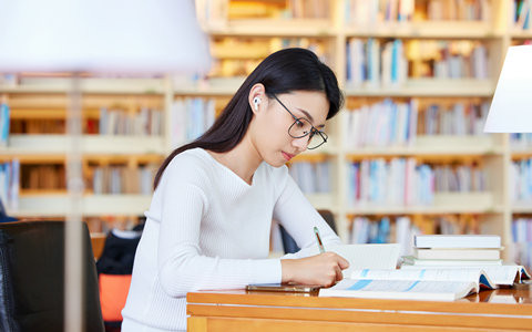 东南大学公共卫生与预防医学在职研究生考试科目包括哪些？