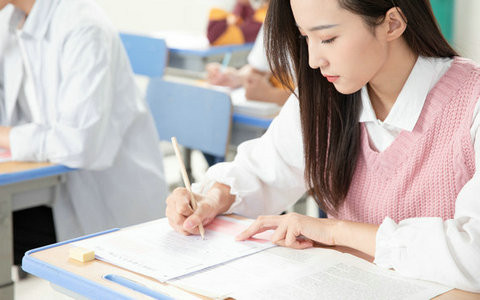 浙江大学控制工程在职研究生考试科目包括哪些？