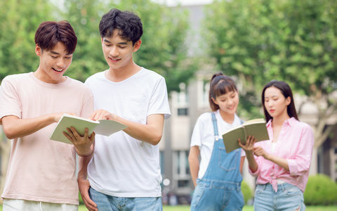 南京大学会计学(mpacc)在职研究生考试科目包括哪些？