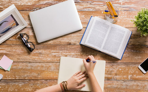 复旦大学金融学在职研究生好考吗？学制几年？