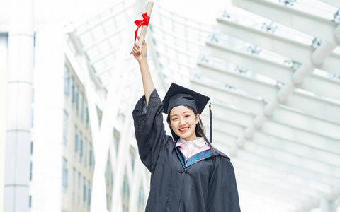 同济大学艺术设计学在职研究生好考吗？学制几年？