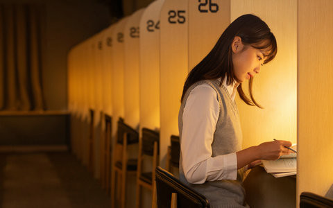 云南大学在职研究生上课方式是什么？