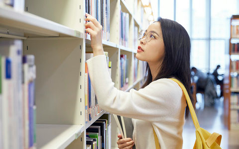 河北师范大学在职研究生上课方式是什么？