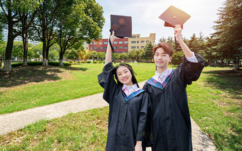 辽宁科技大学在职研究生上课方式是什么？