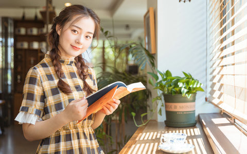 哈尔滨商业大学在职研究生上课方式是什么？