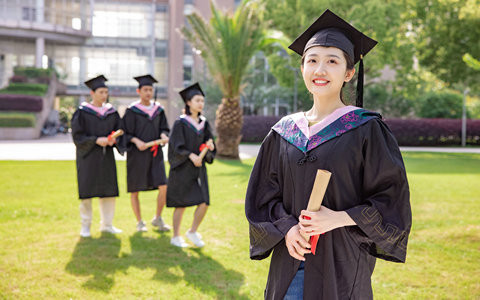 中国计量大学在职研究生上课方式是什么？