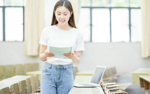 安徽财经大学在职研究生上课方式是什么？