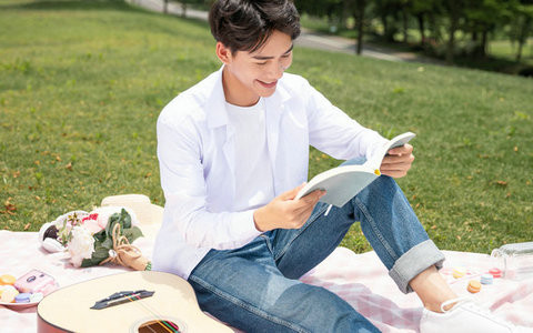 上海戏剧学院在职研究生上课方式是什么？
