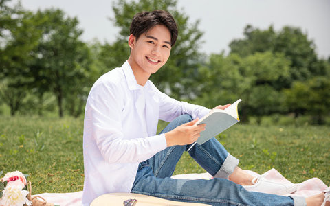 上海理工大学非全日制研究生好考吗？上课方式是什么？