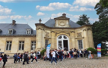 法国亚眠高等商学院图集