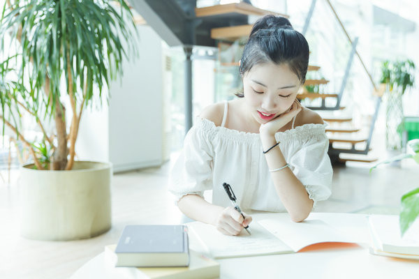 青海民族大学在职研究生学费多少钱