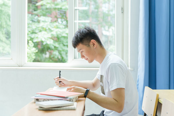 延安大学在职研究生报名时间