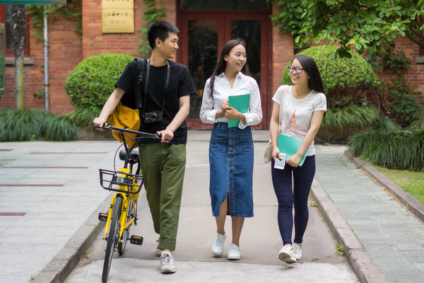 北京物资学院在职研究生好考吗