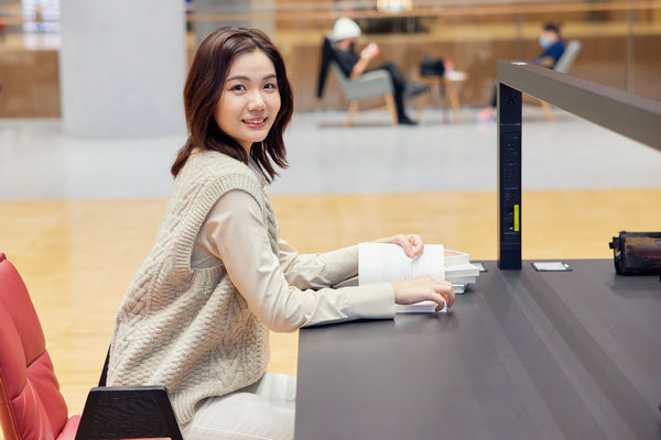 北京服装学院在职研究生学费一年多少