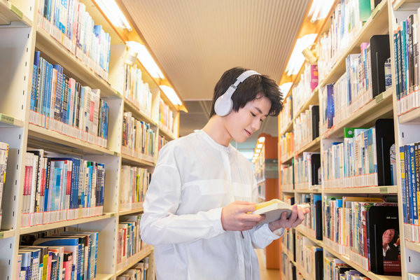 宪法与行政法学在职研究生报考流程