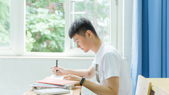 锦州医科大学在职研究生报考条件