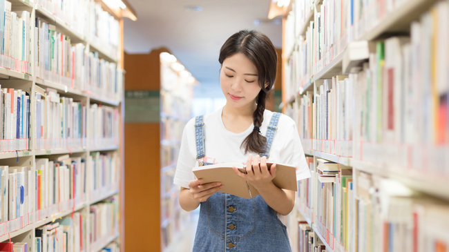 宪法与行政法学在职研究生上课方式