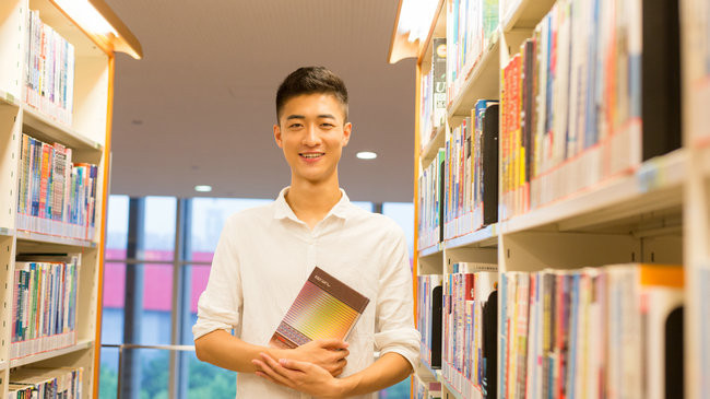 口腔医学在职研究生学费多少钱