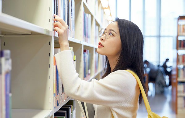 2024年清华大学在职研究生论文答辩详解