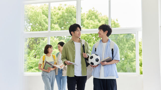 大连大学在职研究生录取分数线是多少?