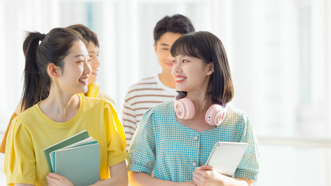 江汉大学在职研究生录取分数线是多少？