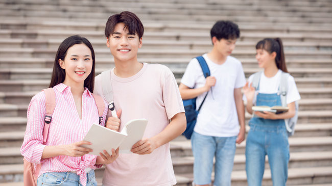 扬州大学在职研究生录取分数线是多少？