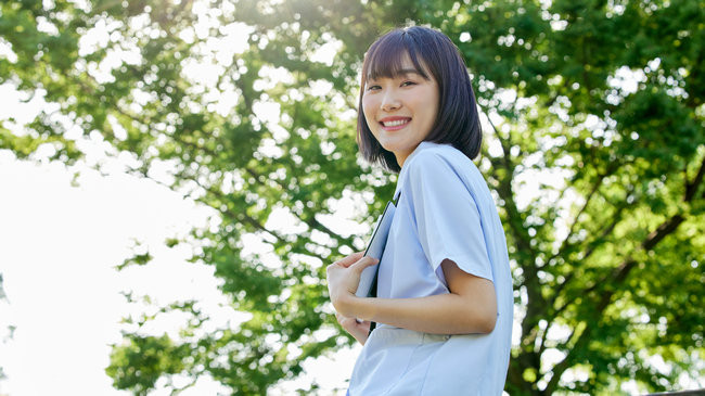 大连大学在职研究生报名及考试时间是什么时候?