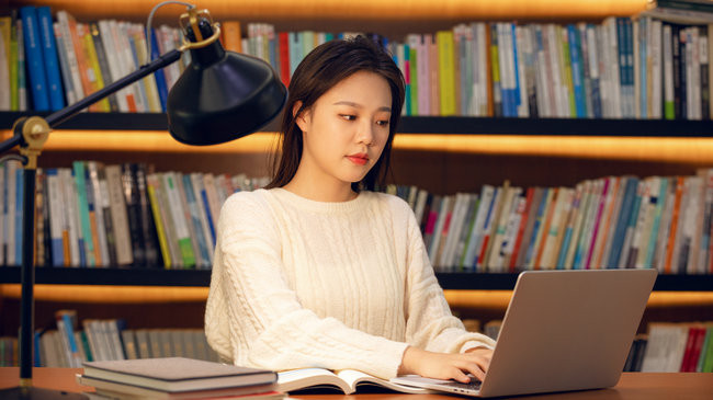 青海民族大学在职研究生录取分数线是多少?