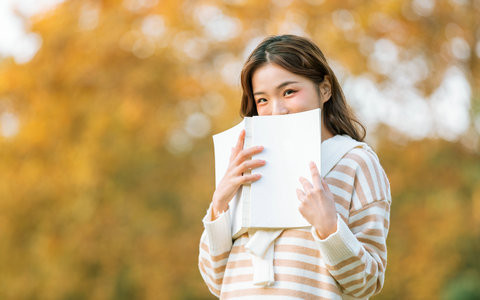 中国人民大学法学在职课程培训班报考条件及要求是什么？