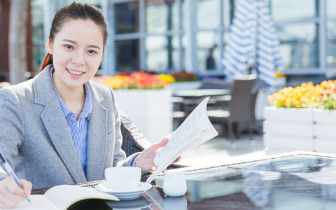 宪法与行政法学在职研究生录取分数线