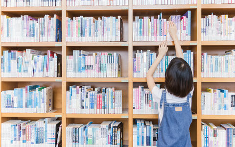 国际贸易经济合作研究院非全日制研究生学费一年多少钱？