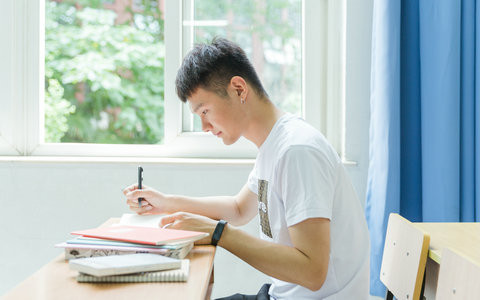 北京信息科技大学非全日制研究生报考条件是什么？