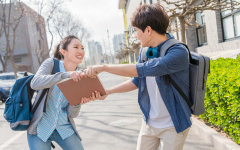 哈尔滨工业大学在职研究生学费多少钱？