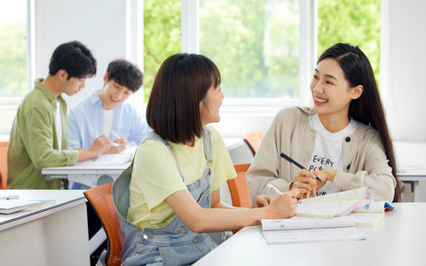 中国地质大学（武汉）在职研究生学费多少钱？