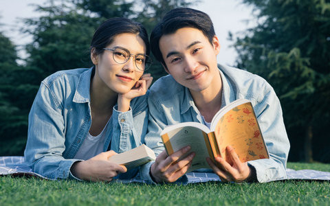 首都师范大学在职研究生学费多少钱？