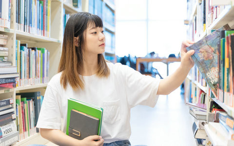 天津商业大学非全日制研究生学费多少钱？