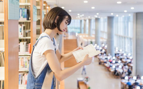 河北地质大学在职研究生学费多少钱？