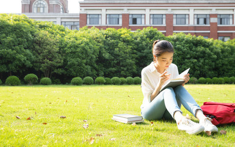 上海海洋大学在职研究生学费多少钱？