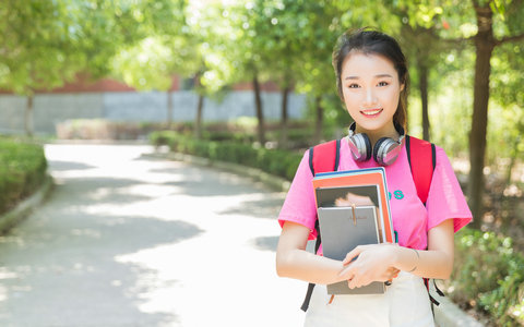 延安大学在职研究生学费