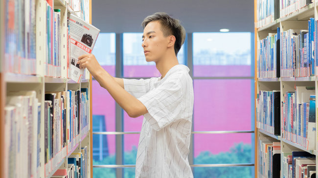 河南师范大学非全日制研究生学费多少钱？