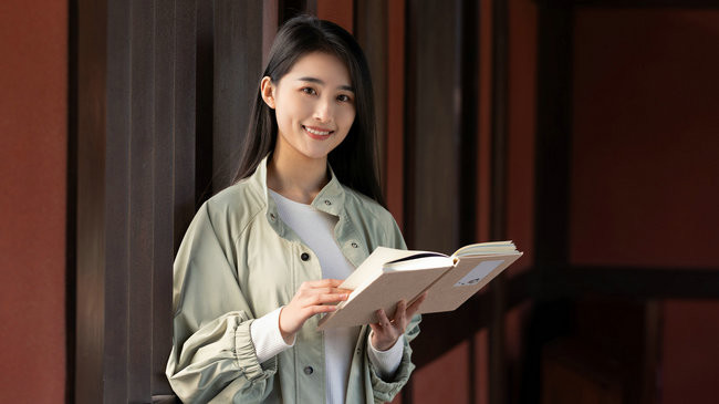 南京财经大学非全日制研究生学费多少钱？