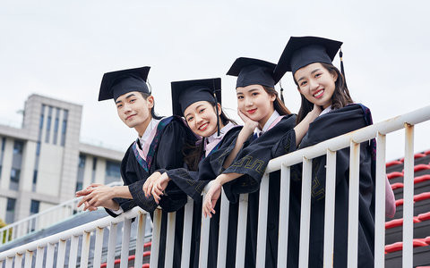 南京工业大学在职研究生学费多少钱？