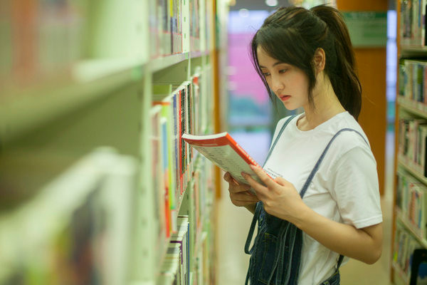 广州大学在职研究生学费一年多少