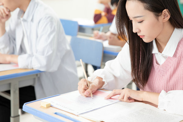 宪法与行政法学在职研究生院校一览表