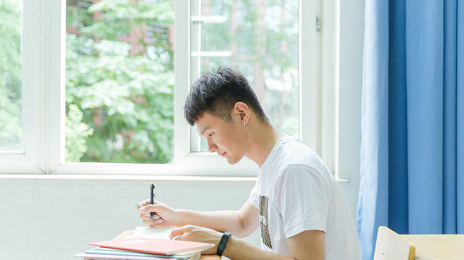 兰州理工大学在职研究生好考吗？