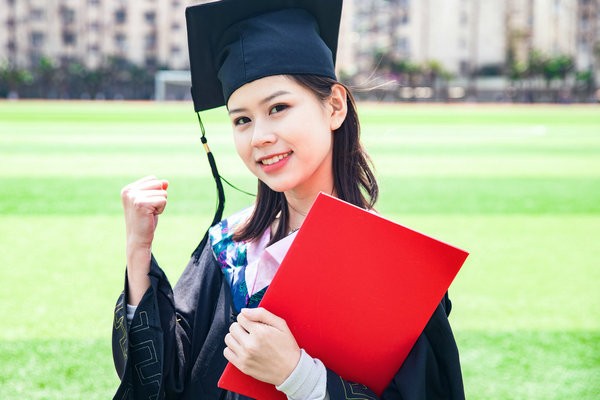 2024年浙江大学非全日制研究生学费一年是多少钱,可以考的专业是哪些?