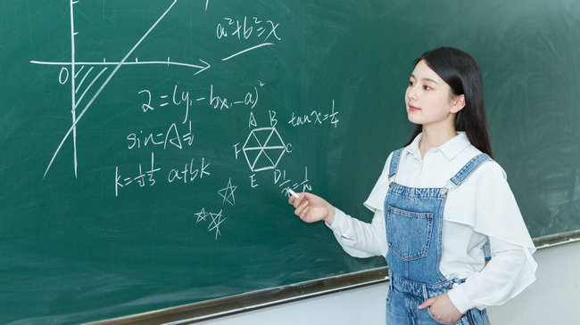 中国社会科学院研究生院高级课程班报考难不难？