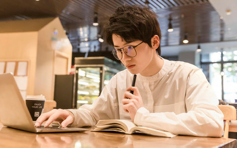 哈尔滨医科大学在职研究生2025年招生学院有哪些?
